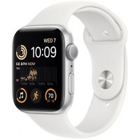 Apple Watch SE 2022, 44 мм, корпус из алюминия серебристого цвета, спортивный ремешок белого цвета, GPS